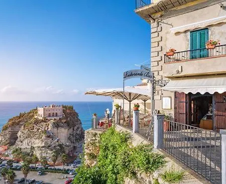 Apartment Tropea House Tropea